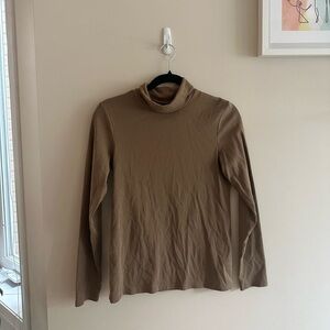 UNIQLO brown turtleneck - US S